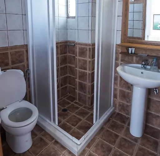 η γωνιά της λίνας Πανσιόν