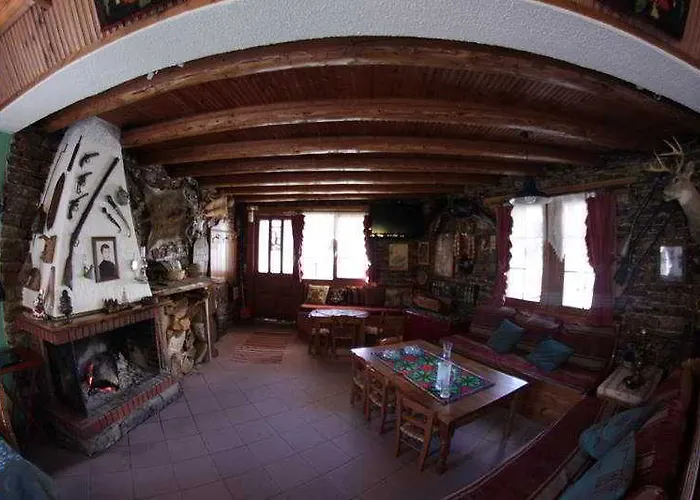 η γωνιά της λίνας Πανσιόν 3*